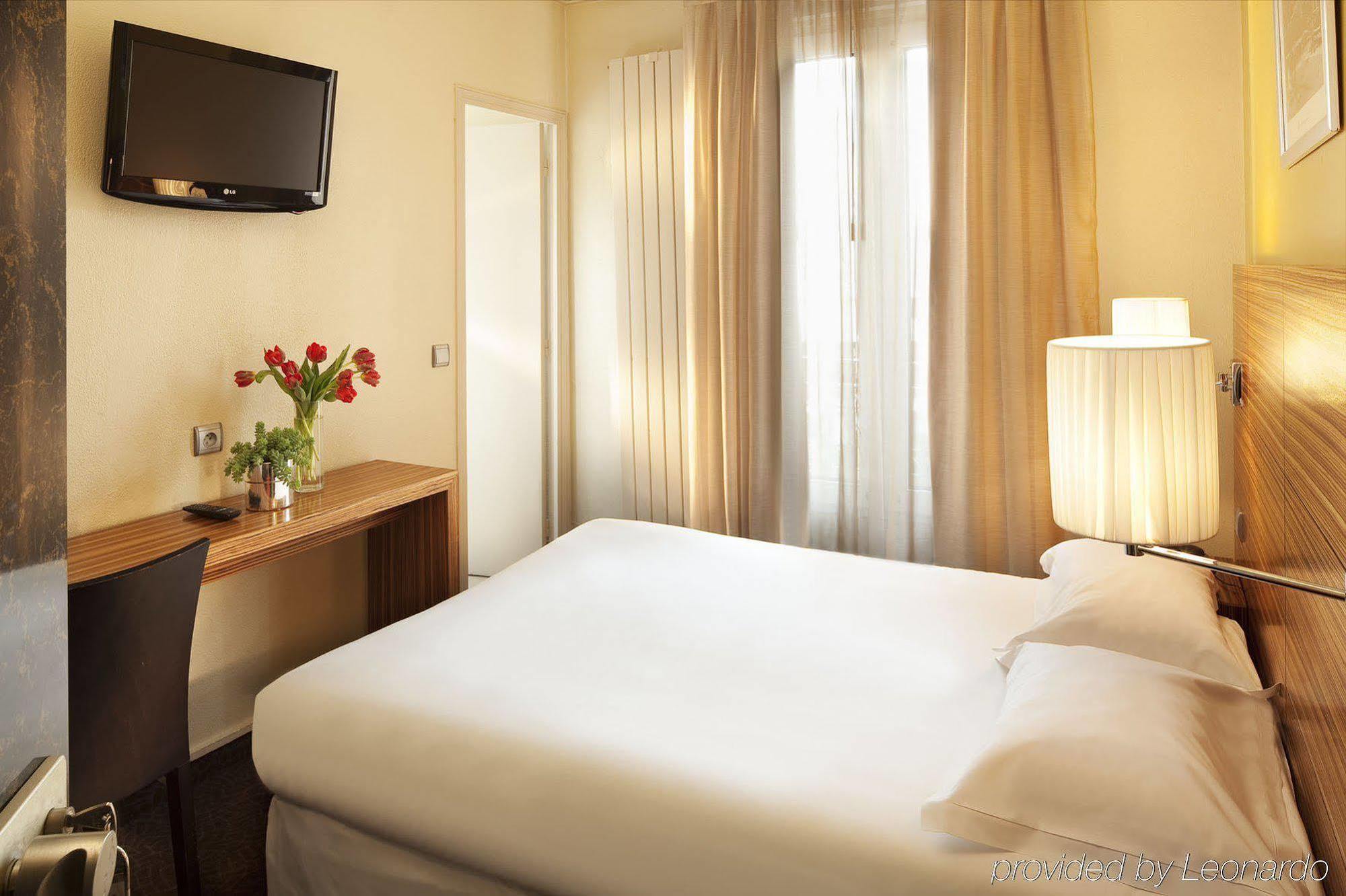 Hotel Gabriel Issy Paris Zimmer foto